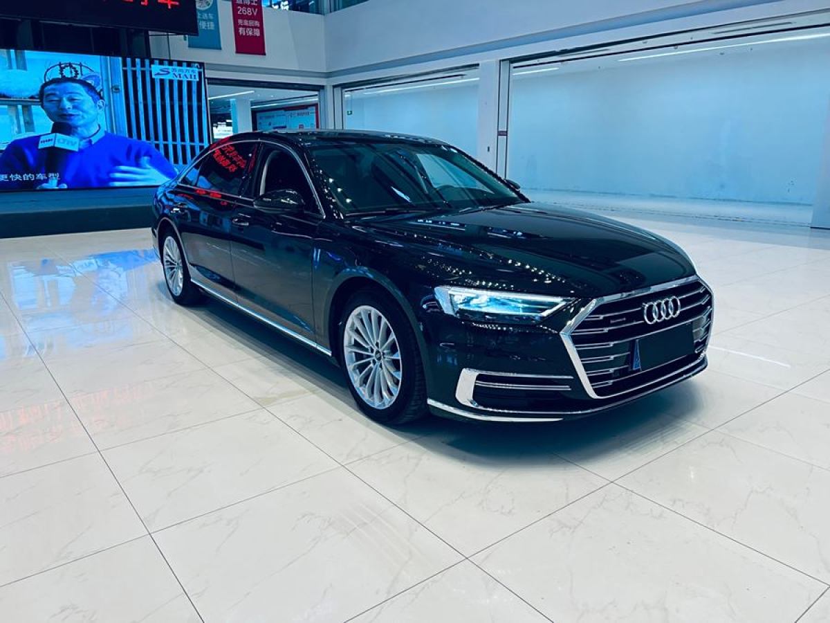 奧迪 奧迪A8  2022款 A8L 55 TFSI quattro 豪華型典藏版圖片