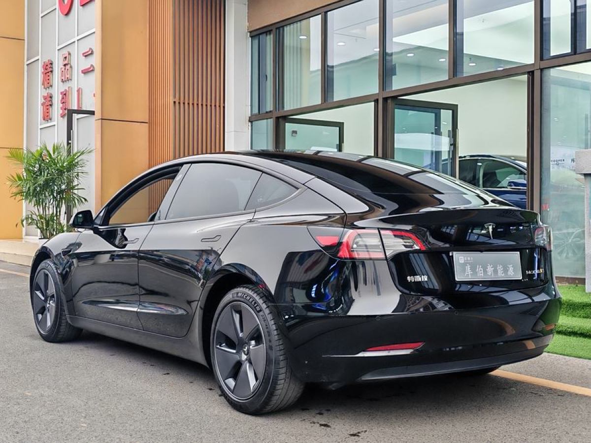 特斯拉 Model Y  2022款 改款 后輪驅(qū)動版圖片