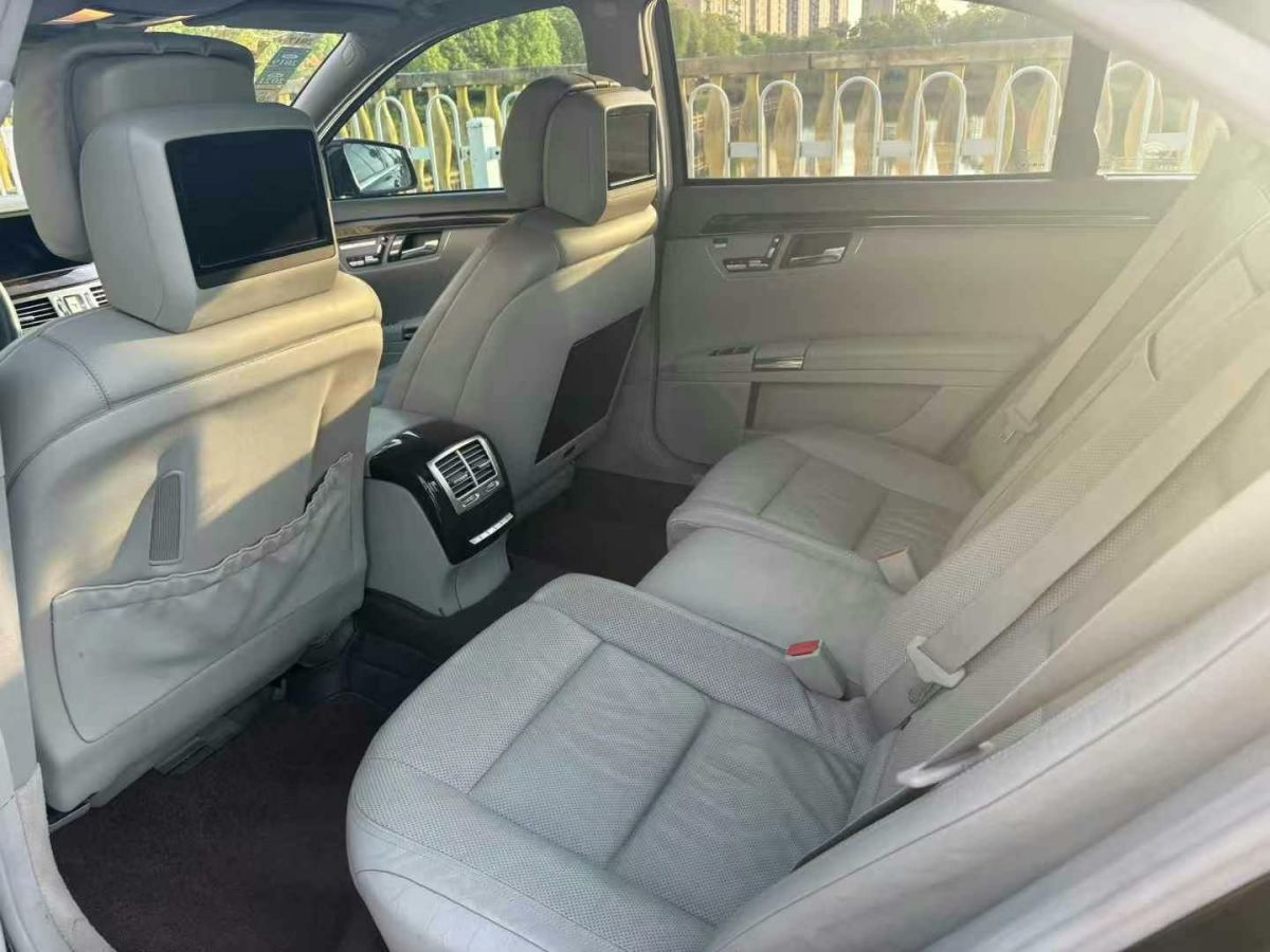 奔馳 奔馳GLK級(jí)  2013款 GLK 300 4MATIC 動(dòng)感天窗型圖片