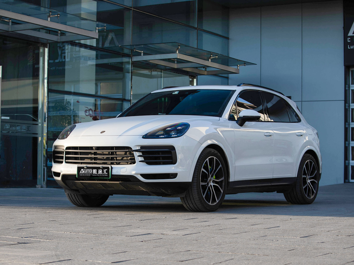 保時(shí)捷 Cayenne新能源  2023款 Cayenne E-Hybrid 2.0T 鉑金版圖片