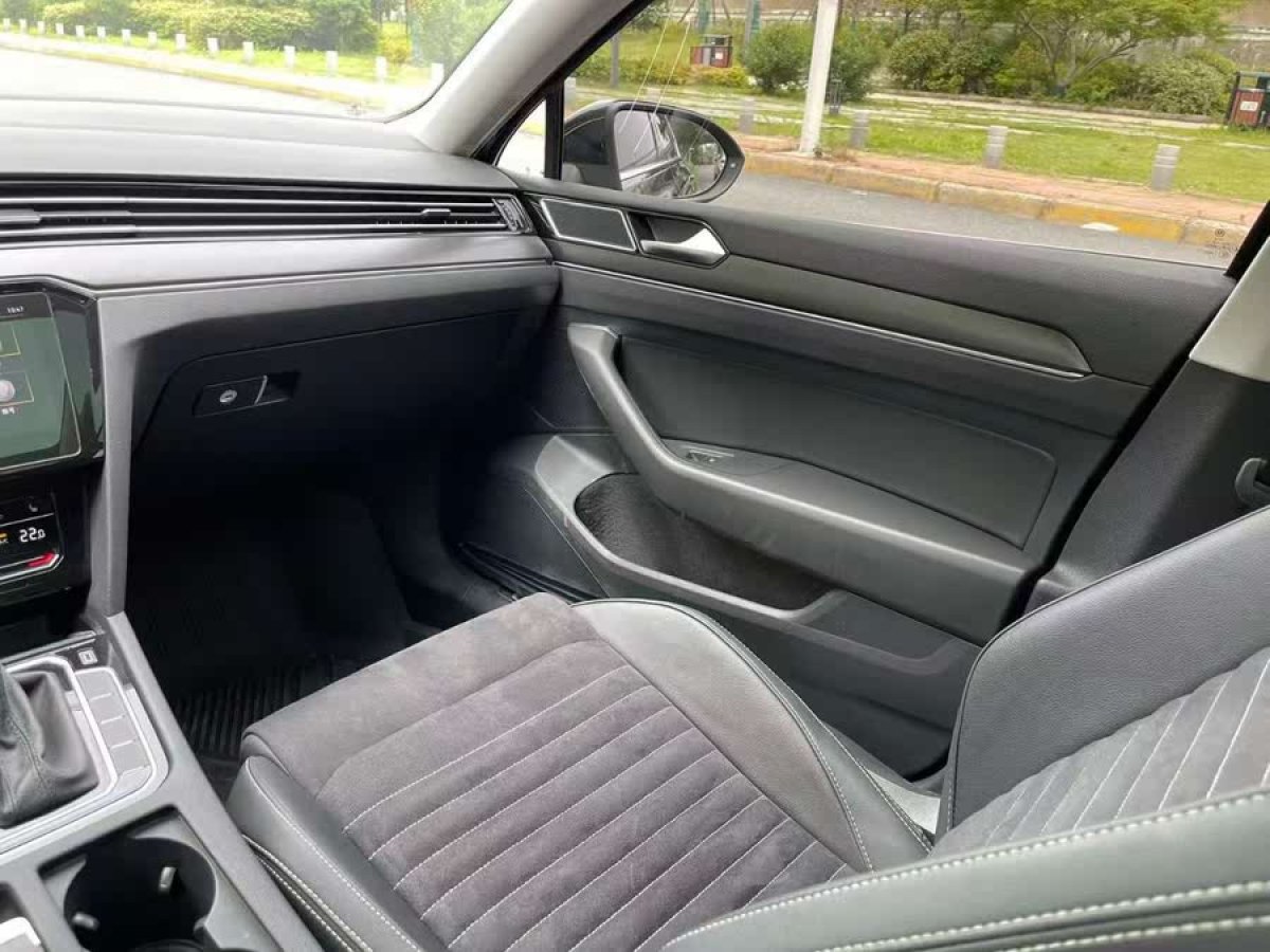 大眾 邁騰  2020款 330TSI DSG 豪華型圖片