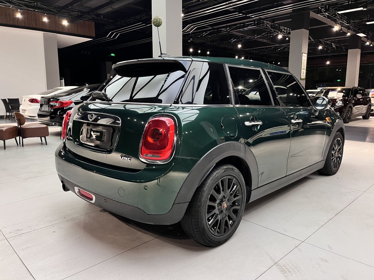 MINI MINI  2016款 1.2T ONE 先鋒派 五門版圖片