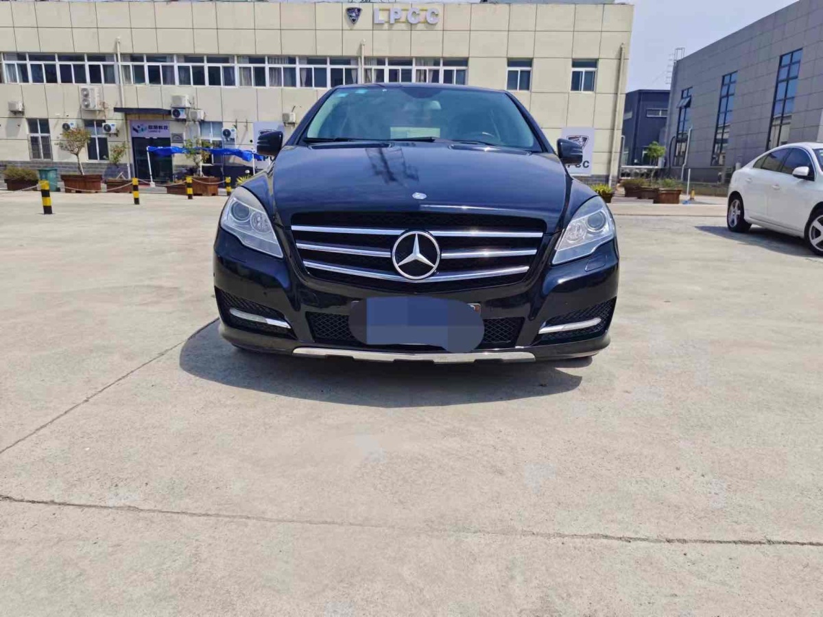 奔驰 奔驰R级  2014款 R 320 4MATIC 商务型图片