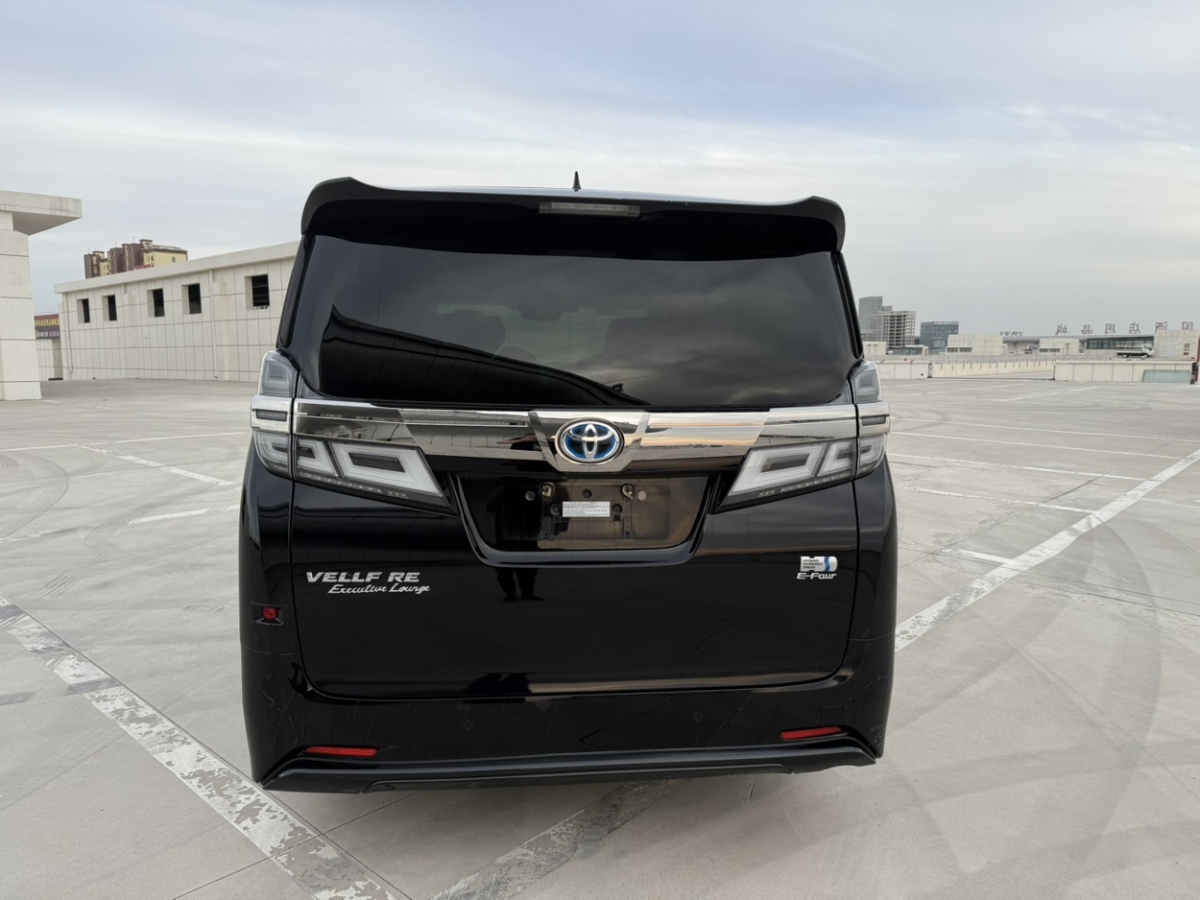 豐田 威爾法  2021款 皇冠 雙擎 2.5L HV尊貴版圖片