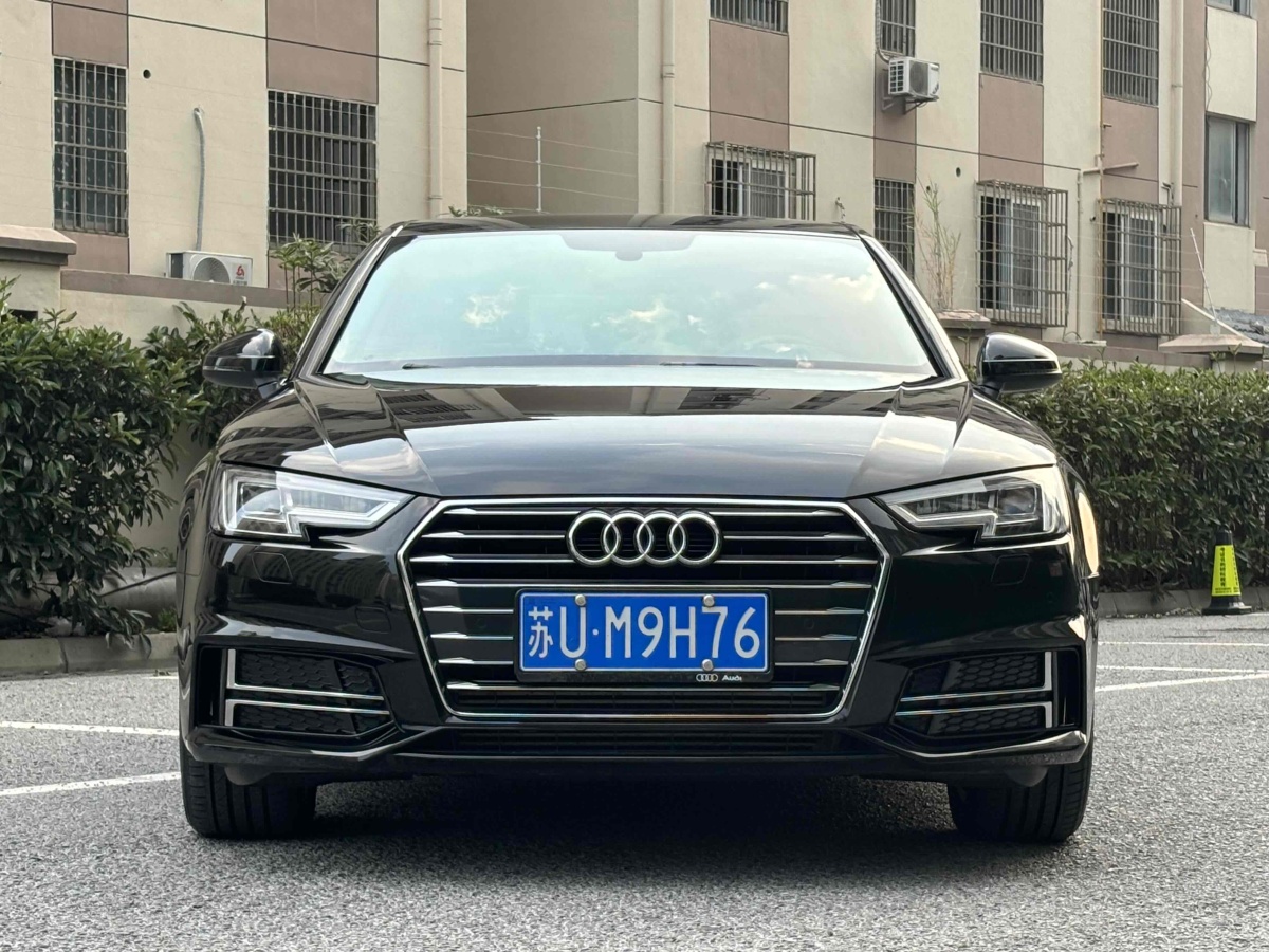 奥迪 奥迪A4L  2018款 30周年年型 40 TFSI 进取型图片