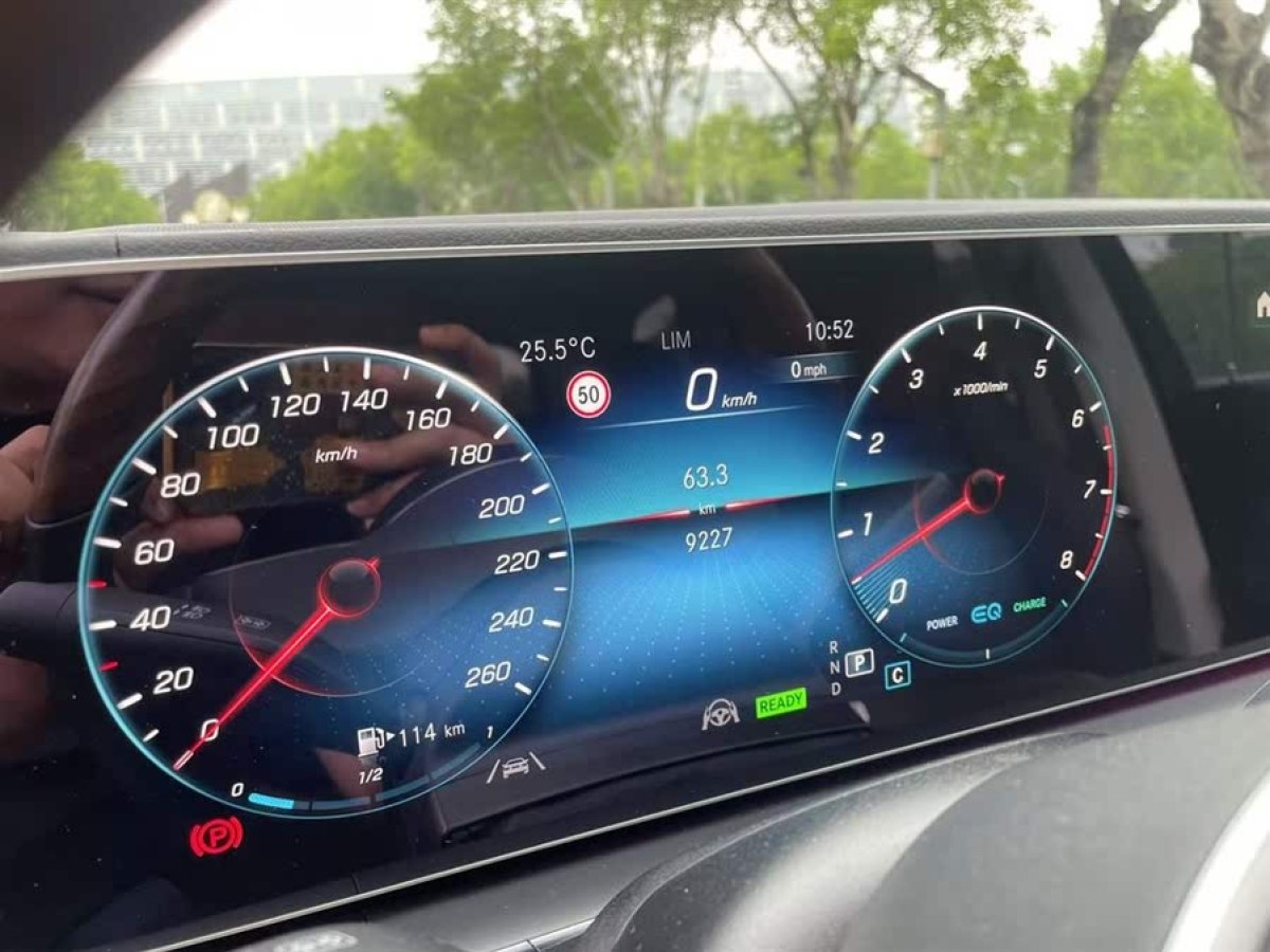 奔馳 奔馳GLS  2022款 改款 GLS 450 4MATIC 豪華型圖片