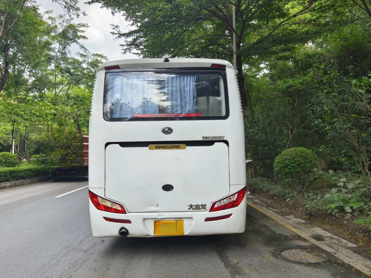 33座非營運金龍6802氣囊車圖片