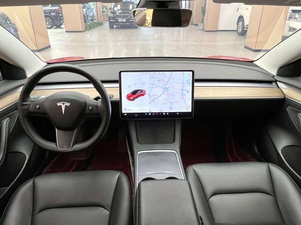 特斯拉 Model 3  2019款 標準續(xù)航后驅(qū)升級版圖片