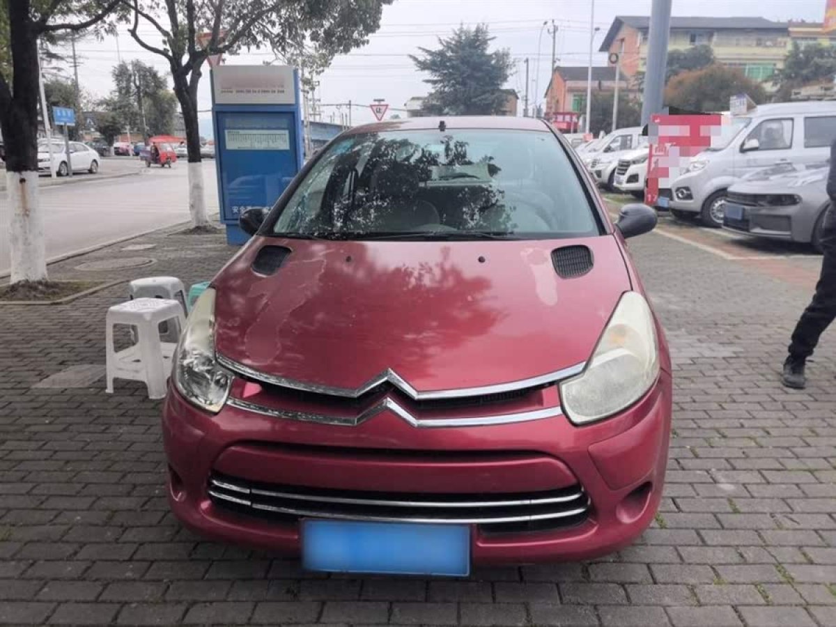 雪鐵龍 C2  2012款 1.4L 手動(dòng)舒適型圖片