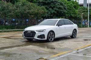 奥迪A4L 奥迪 40 TFSI 豪华动感型