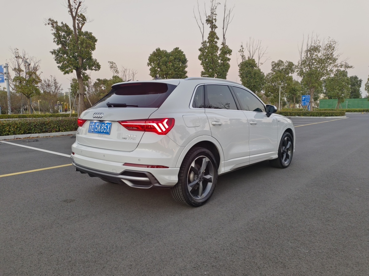 奧迪 奧迪Q3  2022款 35 TFSI 進取動感型圖片