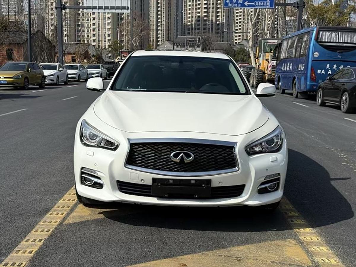 英菲尼迪 Q50L  2015款 2.0T 悅享版圖片