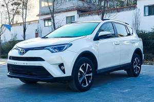 RAV4榮放 豐田 2.0L CVT兩驅(qū)都市版