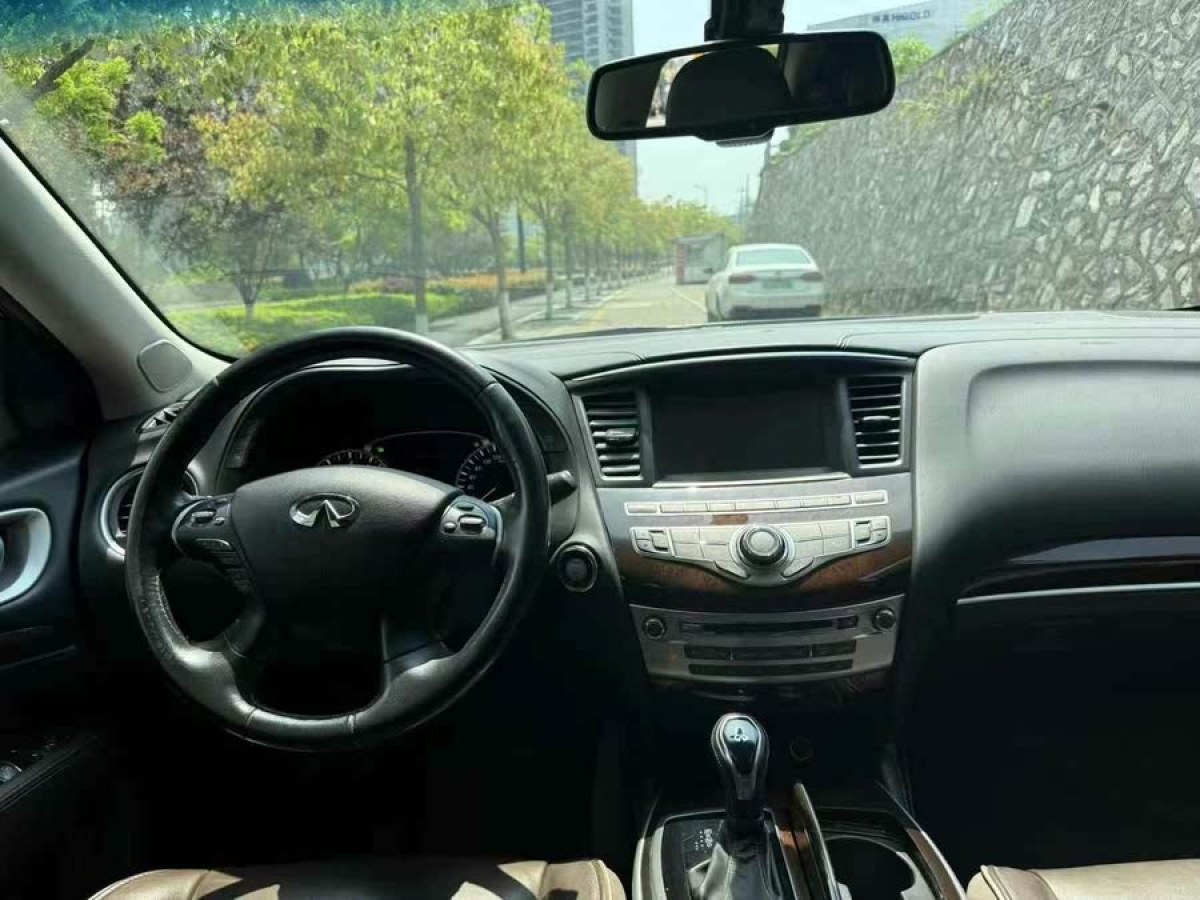 英菲尼迪 QX60  2020款 2.5 S/C Hybrid 兩驅(qū)卓越版 國VI圖片