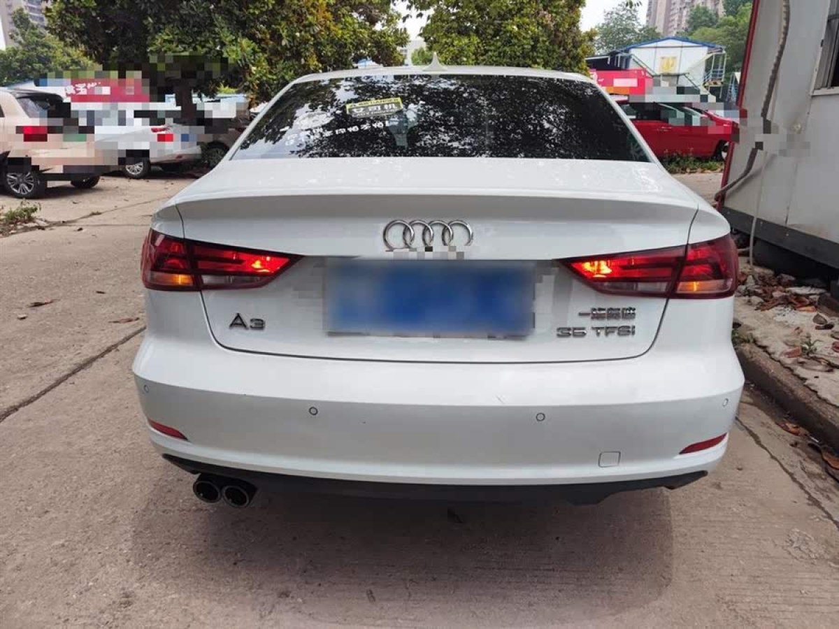 奧迪 奧迪A3  2016款 Limousine 35 TFSI 進(jìn)取型圖片
