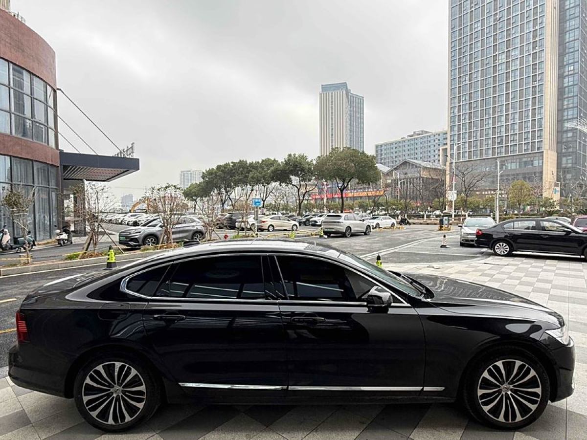 2024年3月沃爾沃 S90  2023款 B5 智逸豪華版