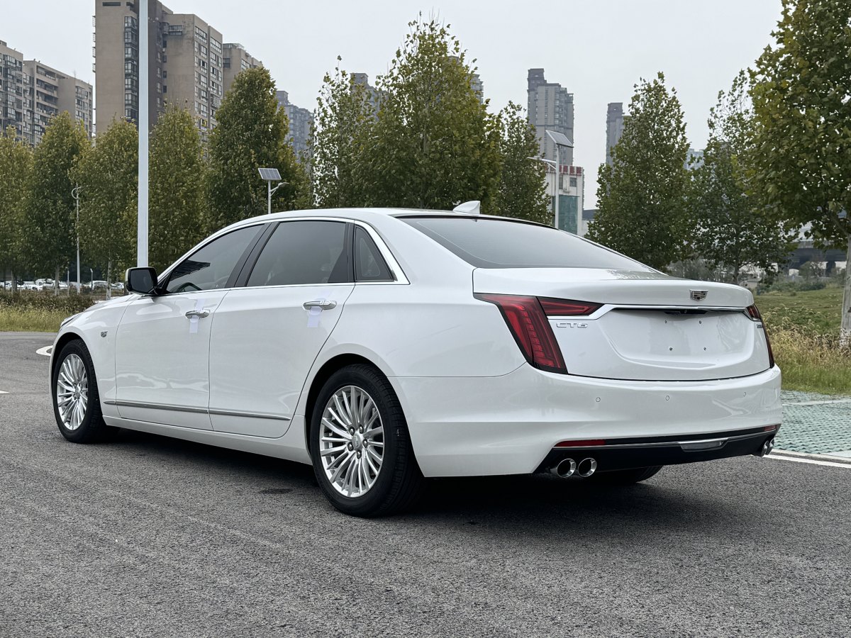 凱迪拉克 CT6  2019款 28T 豪華型圖片