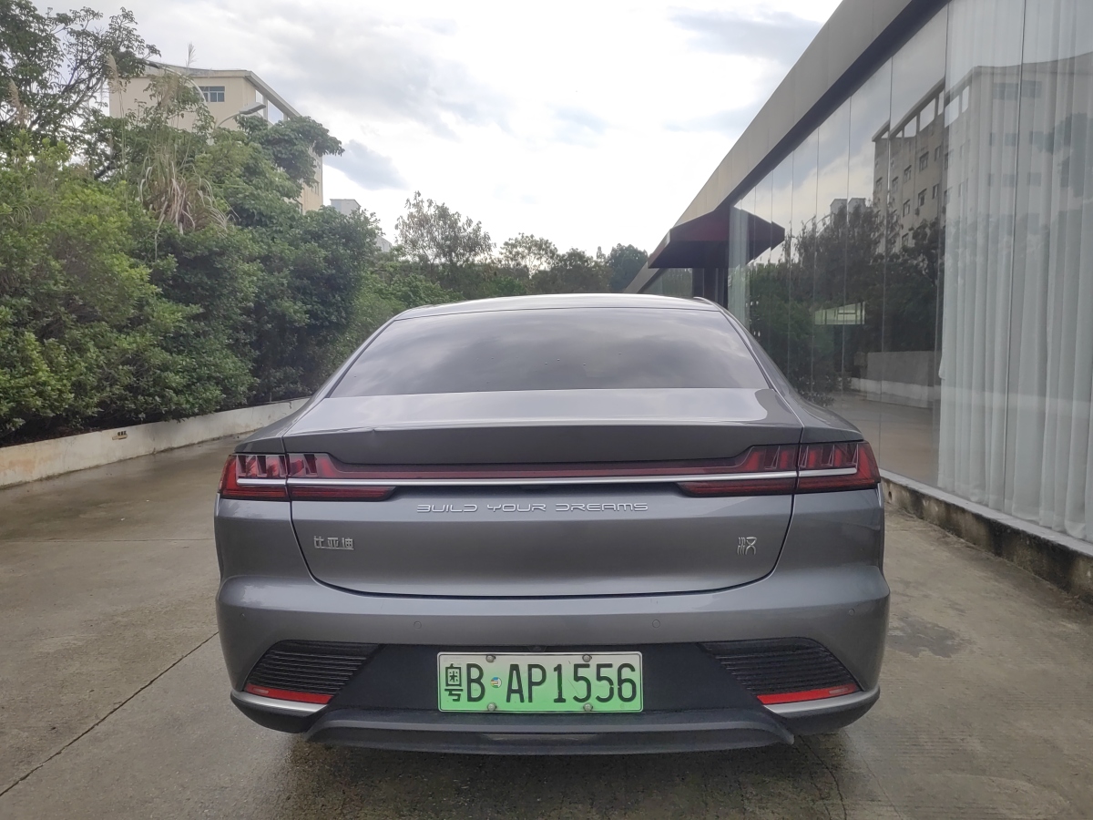 比亞迪 漢  2020款 EV 超長續(xù)航版尊貴型圖片