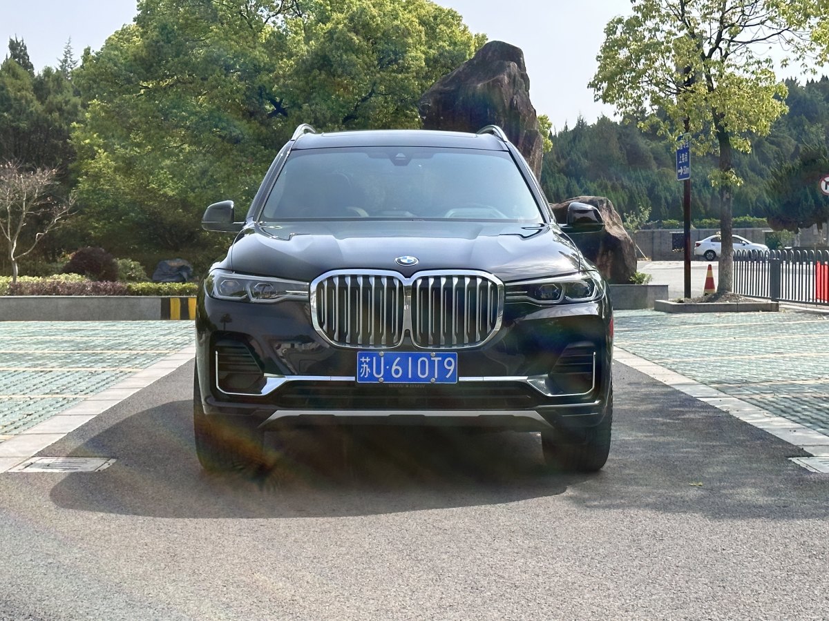 寶馬 寶馬X7  2021款 改款 xDrive40i 尊享型豪華套裝圖片