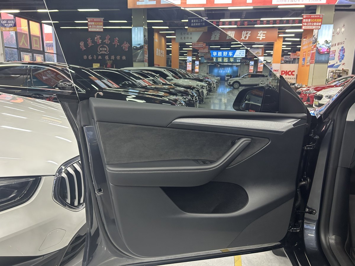 特斯拉 Model 3  2020款 改款 長(zhǎng)續(xù)航后輪驅(qū)動(dòng)版圖片