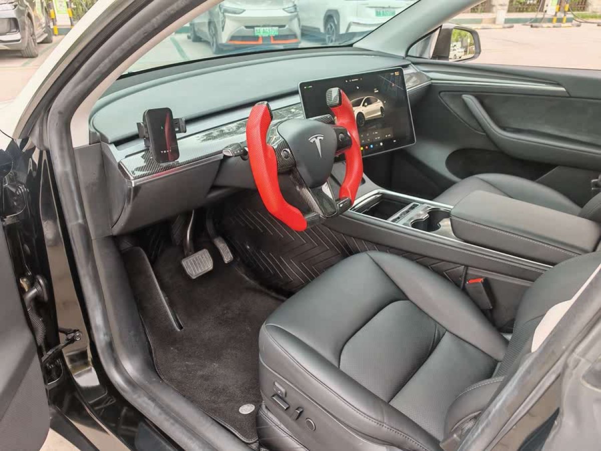 特斯拉 Model Y  2022款 改款 長(zhǎng)續(xù)航全輪驅(qū)動(dòng)版圖片