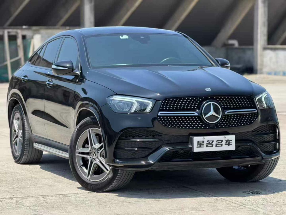 奔馳 奔馳GLC  2021款 GLC 300 4MATIC 轎跑SUV圖片