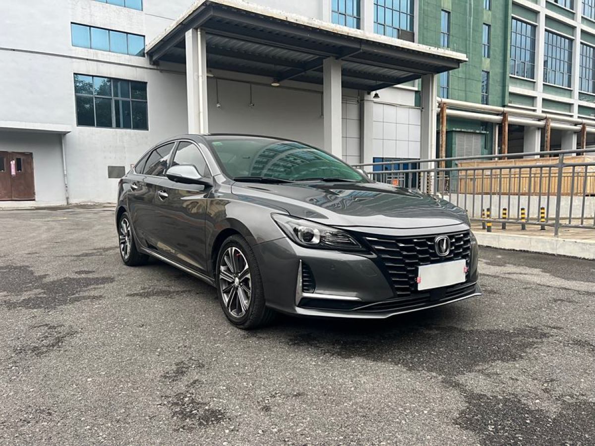 長(zhǎng)安 銳程CC  2022款 藍(lán)鯨版 1.5T DCT豪華型圖片