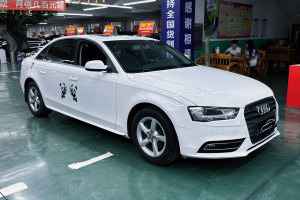 奧迪A4L 奧迪 35 TFSI 自動(dòng)舒適型