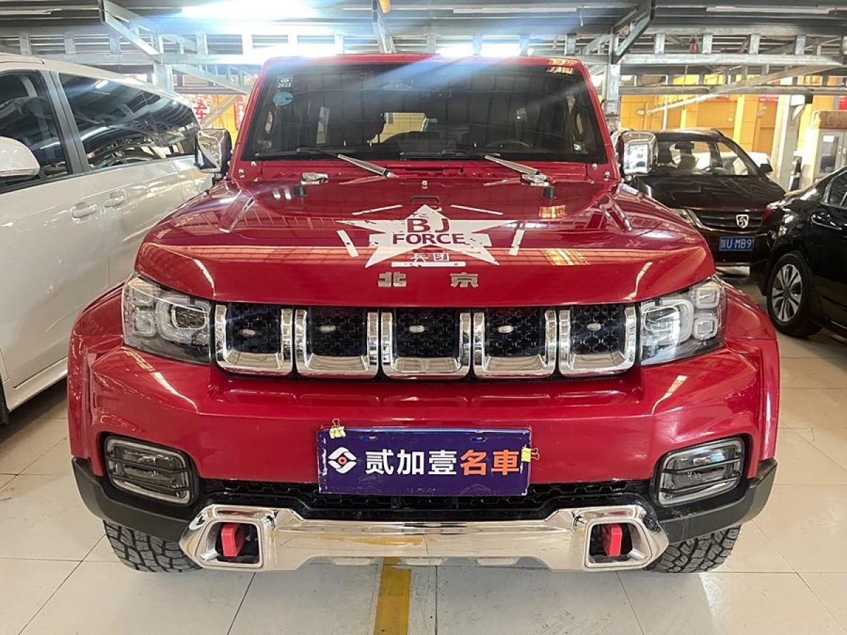 北京 BJ40  2019款  2.3T 自動四驅(qū)環(huán)塔冠軍版 國VI圖片