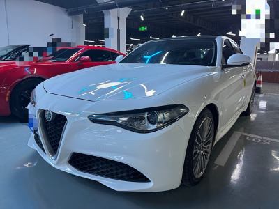 2017年4月 阿爾法·羅密歐 Giulia 2.0T 280HP 豪華版圖片