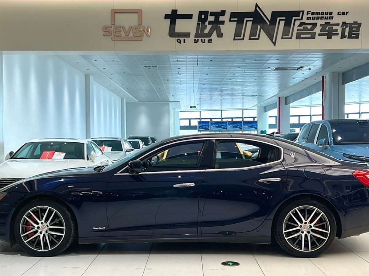 瑪莎拉蒂 Ghibli  2014款 3.0T 標(biāo)準(zhǔn)版圖片