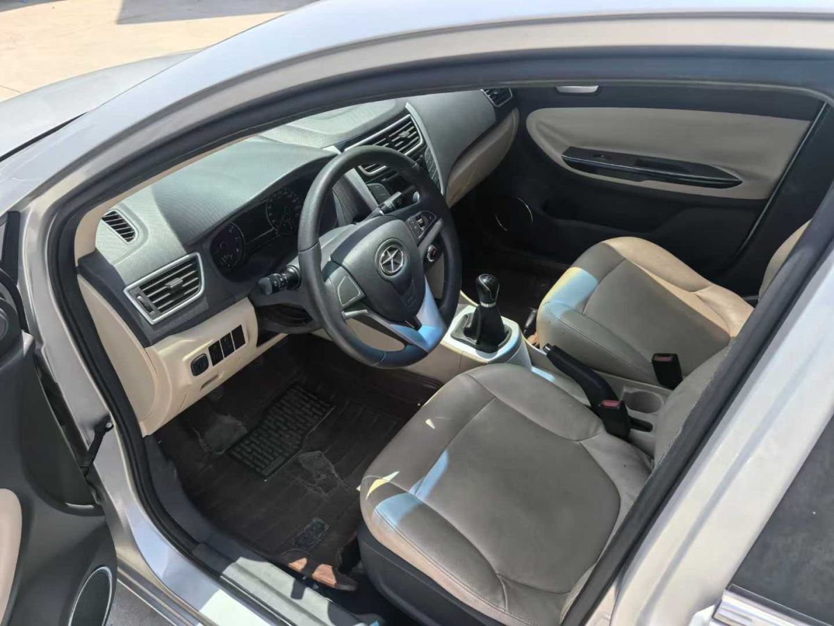 江淮 悅悅  2013款 1.0L 舒適型圖片