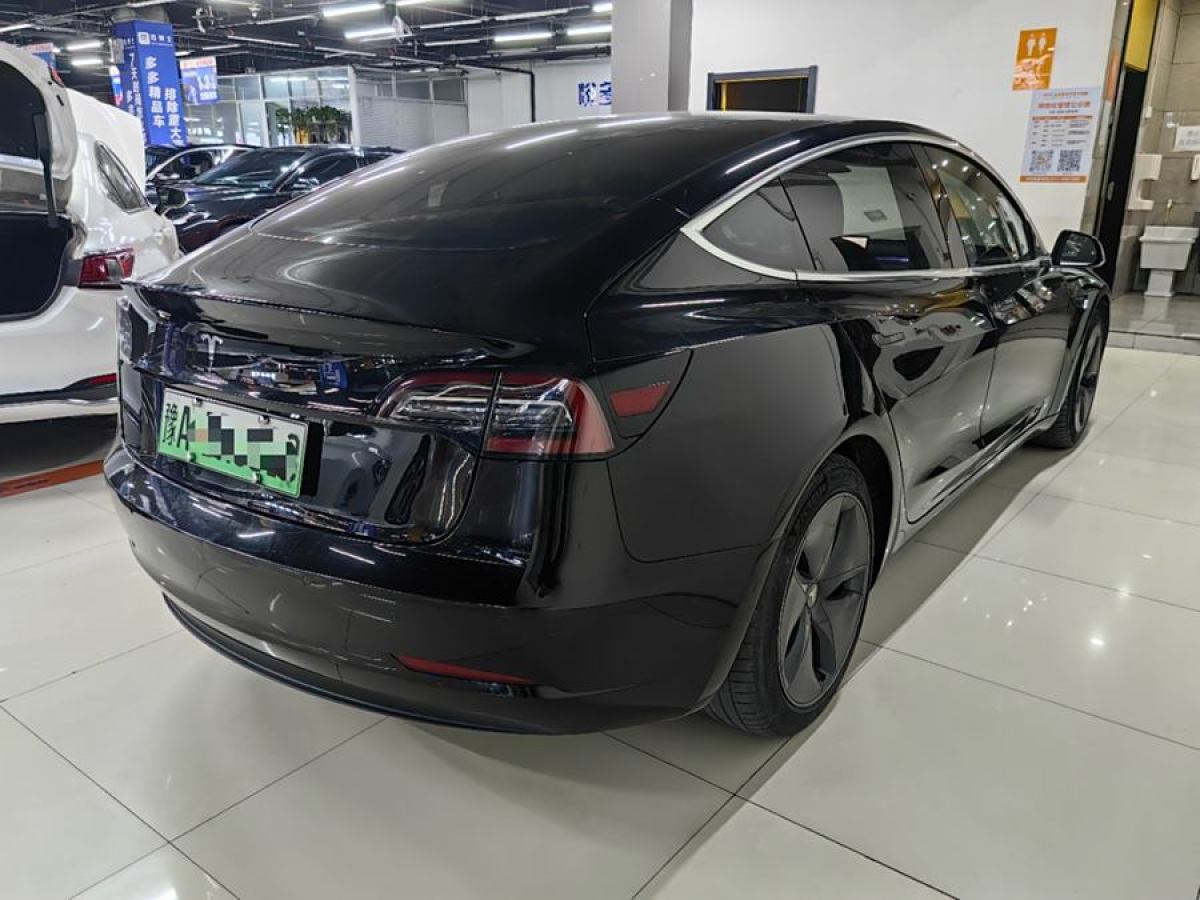 特斯拉 Model 3  2019款 標準續(xù)航后驅(qū)升級版圖片