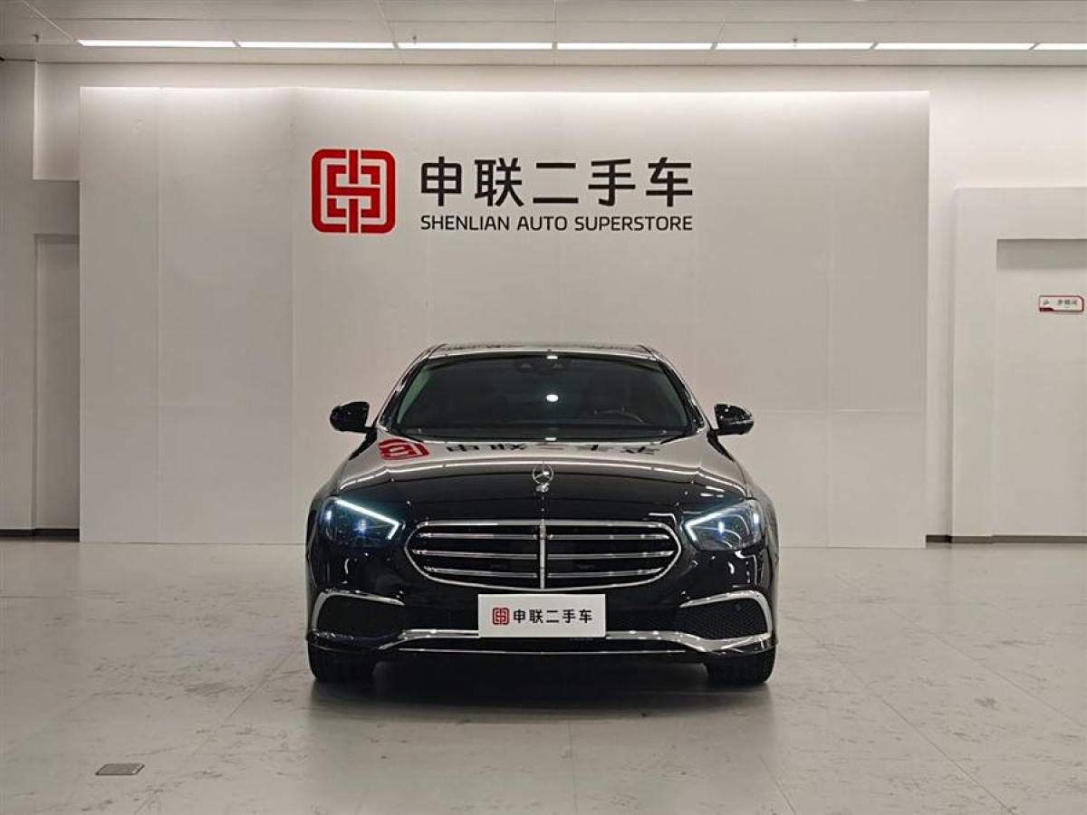 奔馳 奔馳E級  2022款 改款 E 300 L 尊貴型圖片