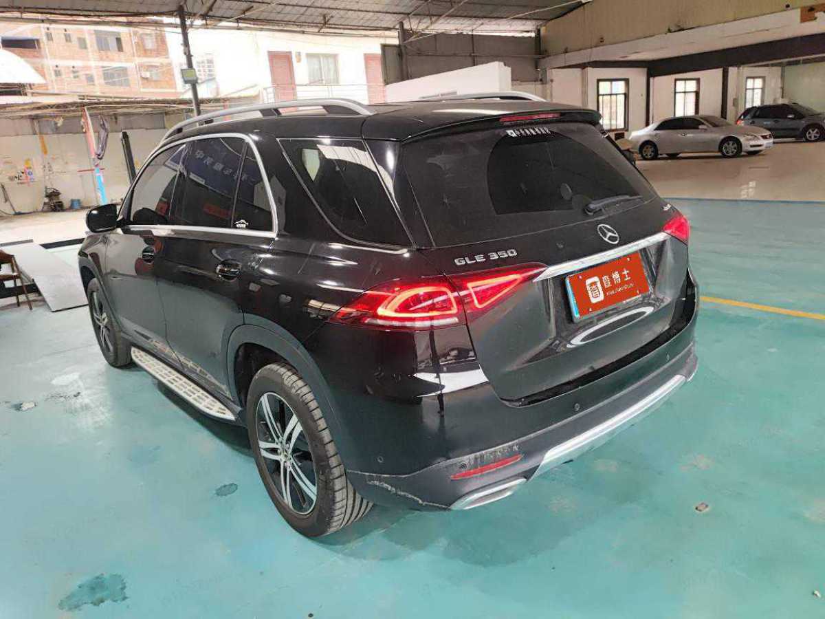 奔馳 奔馳GLE  2021款 GLE 350 4MATIC 動感型圖片