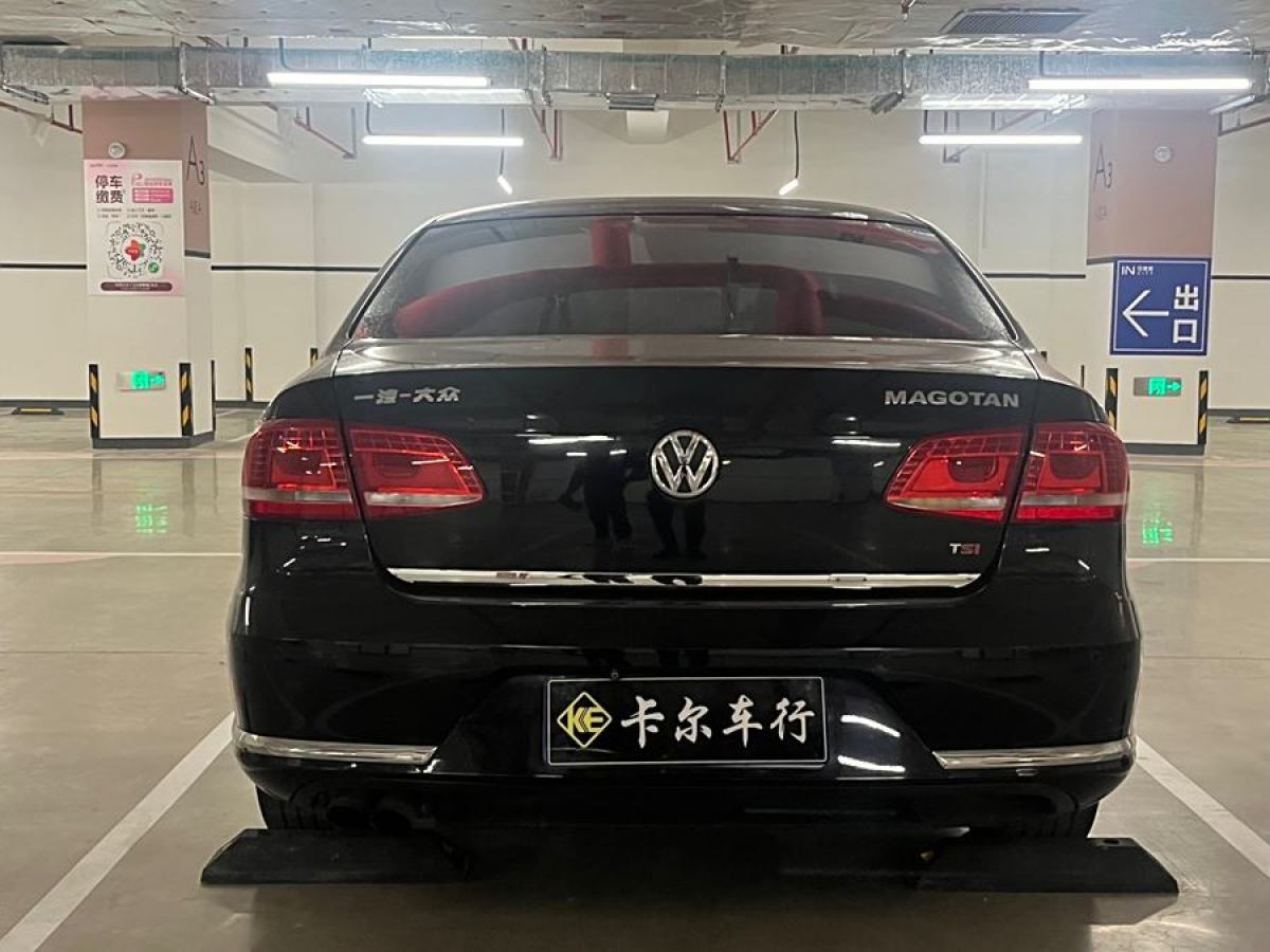 大眾 邁騰  2012款 改款 1.8TSI 領(lǐng)先型圖片