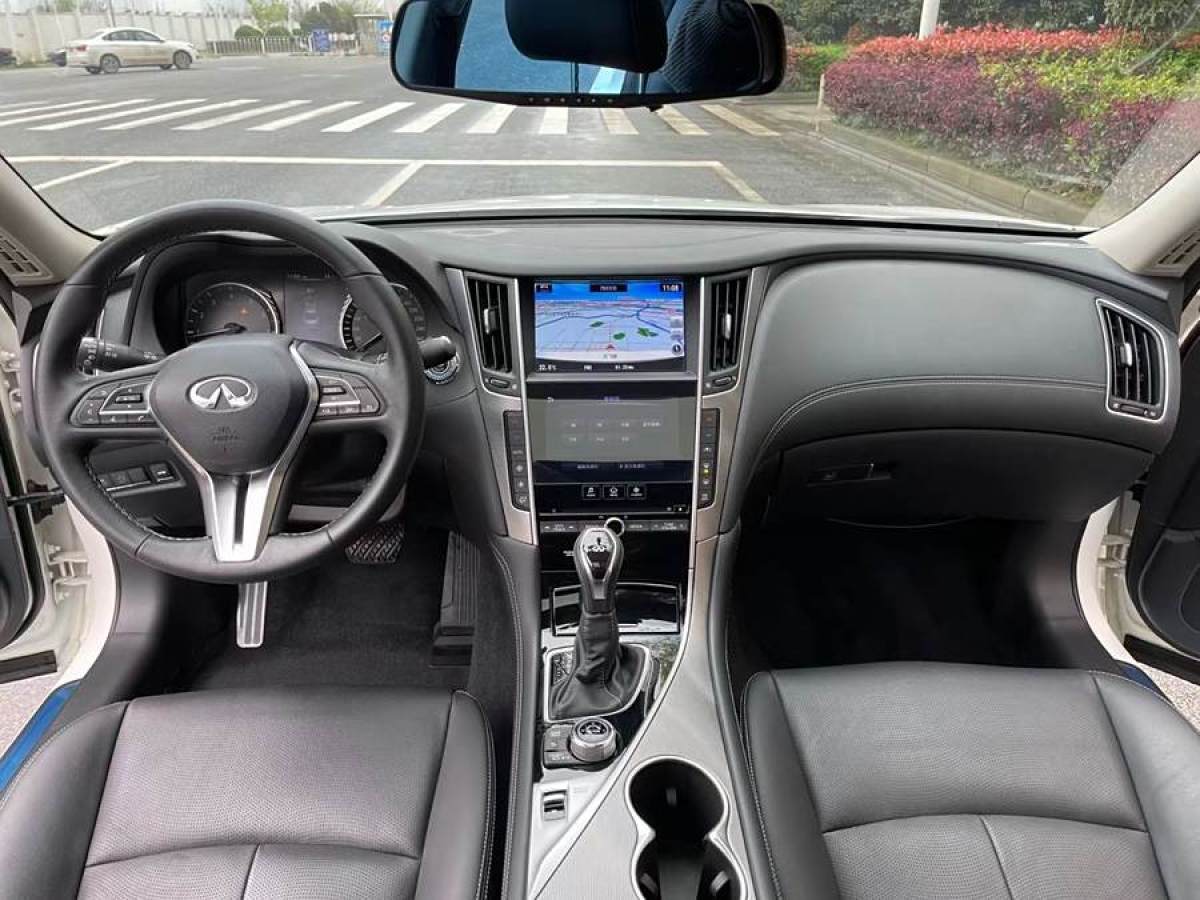 英菲尼迪 Q50L  2018款  2.0T 舒適版 國VI圖片