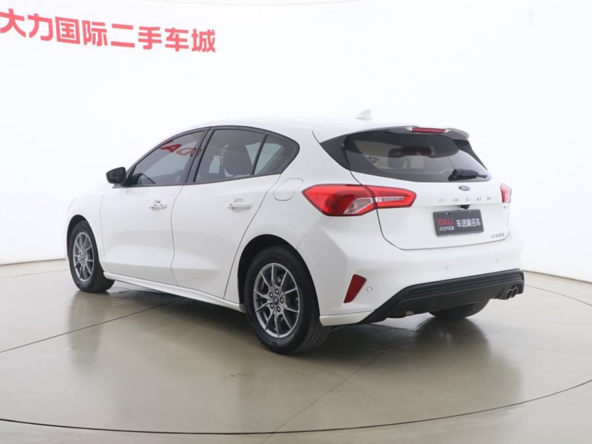 福特 ?？怂? 2020款 兩廂 EcoBoost 180 自動(dòng)鋒潮型圖片