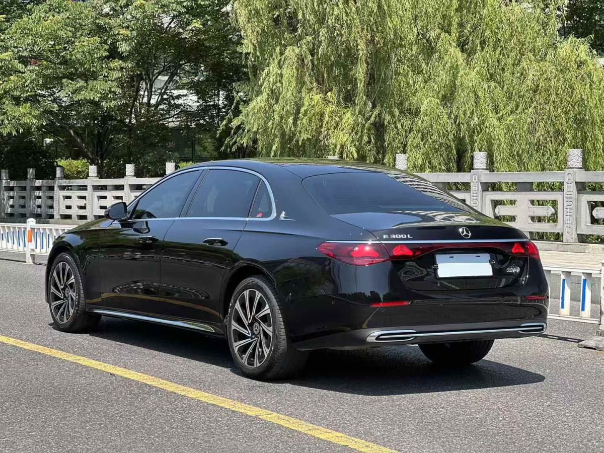 奔馳 奔馳E級  2024款 E 260 L圖片