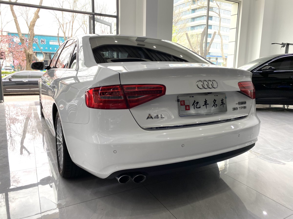 奧迪 奧迪A4L  2015款 35 TFSI 自動舒適型圖片