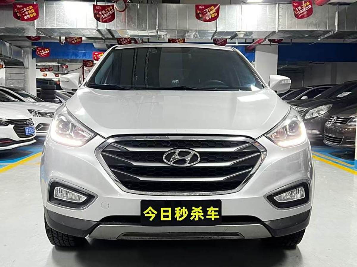 現(xiàn)代 ix35  2013款 2.0L 手動(dòng)兩驅(qū)舒適型GL 國(guó)IV圖片