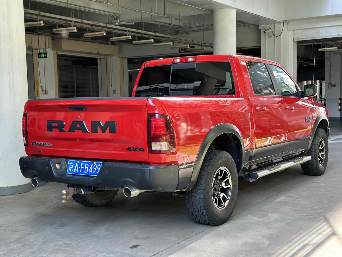 2019年4月道奇 Ram  2013款 1500 5.7L