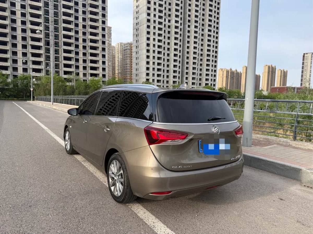 別克 GL6  2021款 323T 輕混動互聯(lián)豪華型圖片