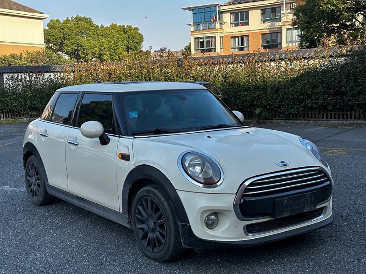 MINI MINI  2016款 1.2T ONE 先鋒派 五門版圖片