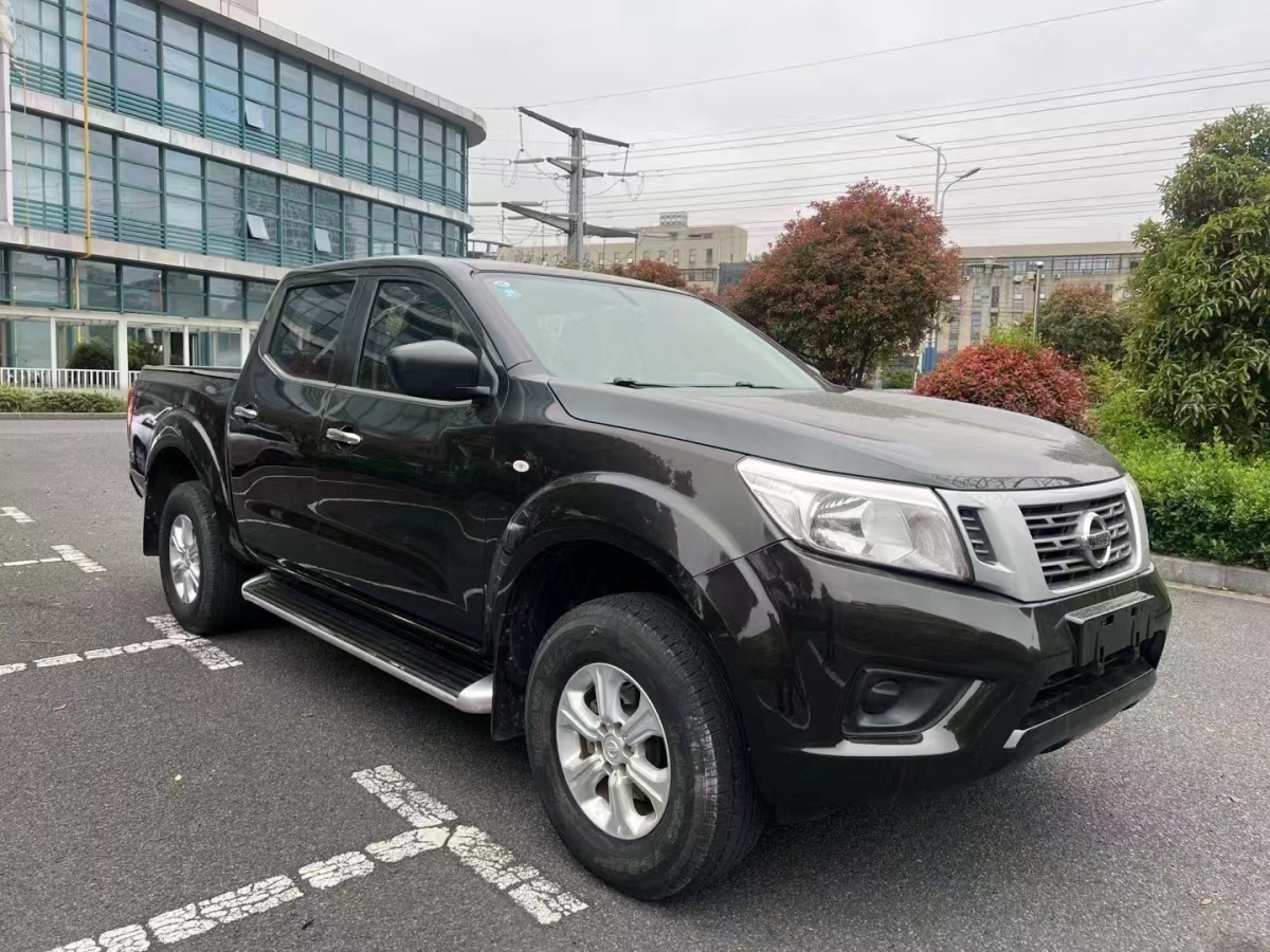 日產 納瓦拉  2019款 2.5L手動四驅尊享型國VI QR25圖片