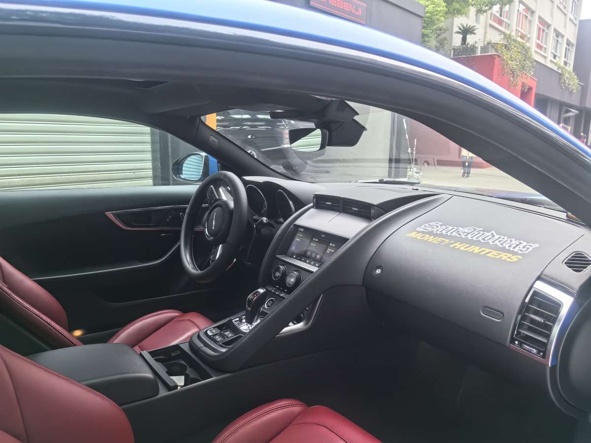 捷豹 F-TYPE  2019款 2.0T 硬頂版圖片