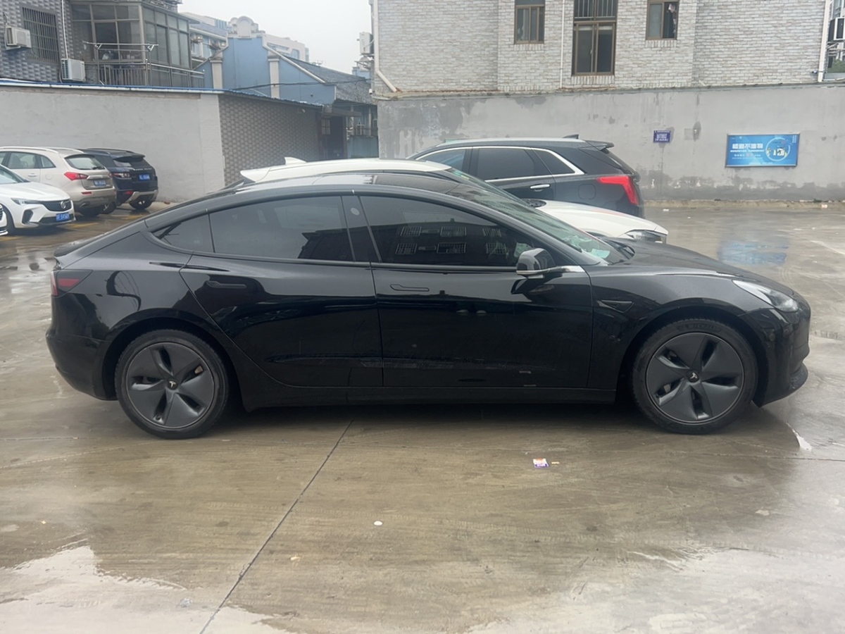 特斯拉Model3圖片