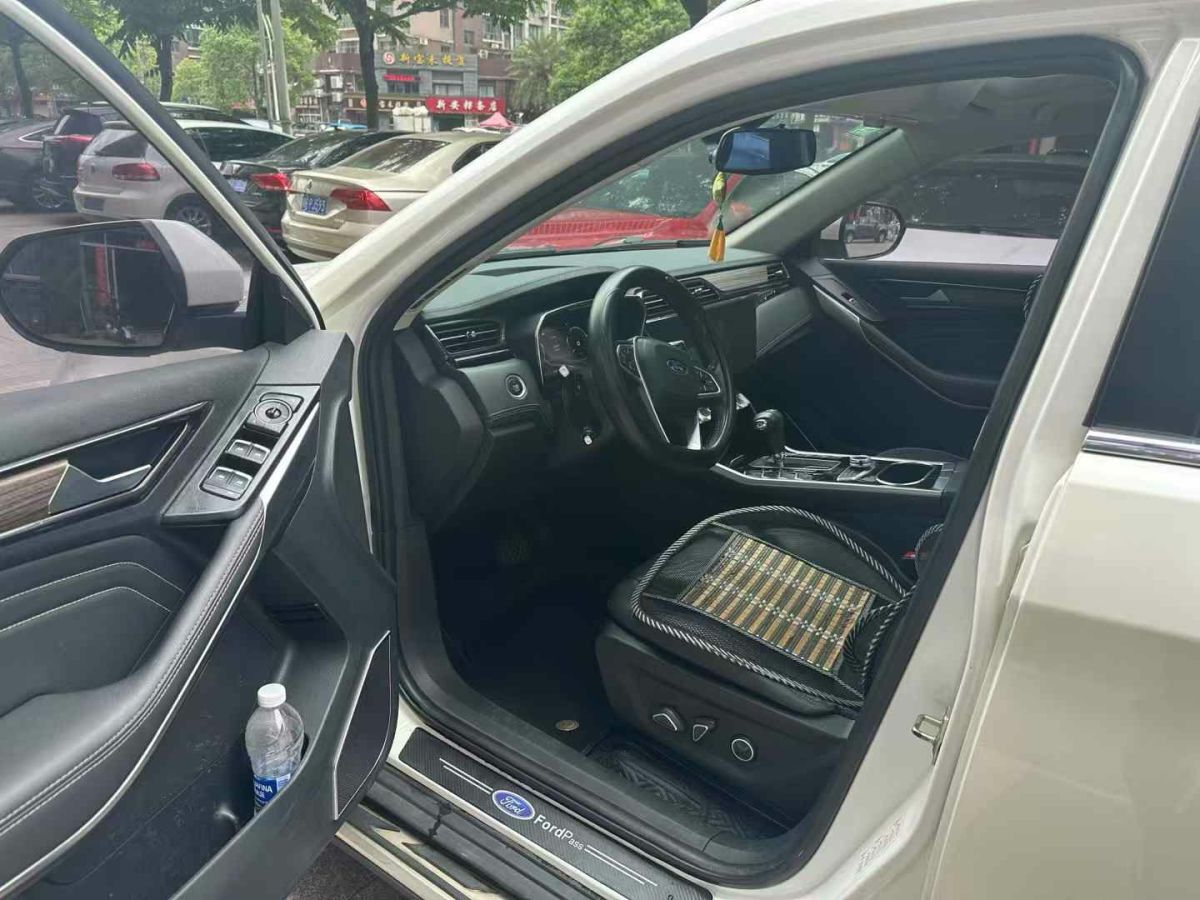 福特 領(lǐng)界EV  2019款 星領(lǐng)型圖片