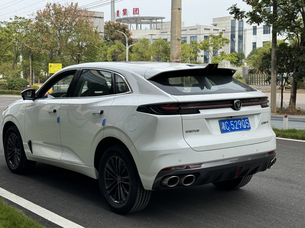 長(zhǎng)安 長(zhǎng)安UNI-K  2021款 2.0T 豪華型圖片