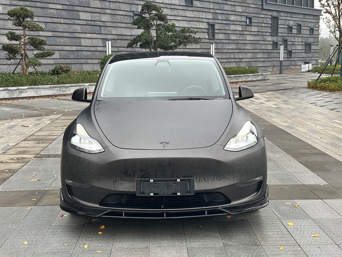 特斯拉 Model 3  2021款 改款 標(biāo)準(zhǔn)續(xù)航后驅(qū)升級版圖片